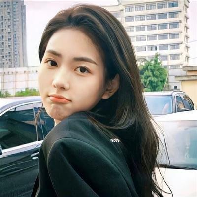 阳光马达棒球场！