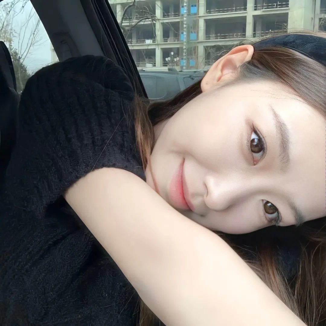 恨君不似江楼月